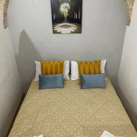 Dimora Il Solstizio Appartement Bari Buitenkant foto